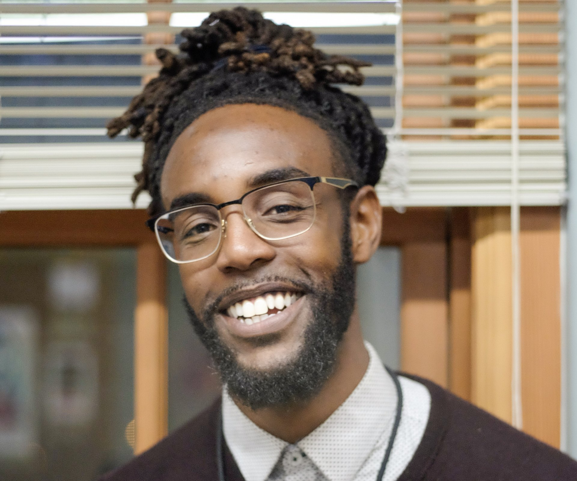 69035D62-DFD8-463B-B5A4-45A1202F6403-843-00000096D7E8BEDF Pictured is his office on Oct. 3 is Douglas Smith, Director for the African American Center for Academic Excellence. Smith has been working to connect with students, community, and the university. | Photo by Michael Weber